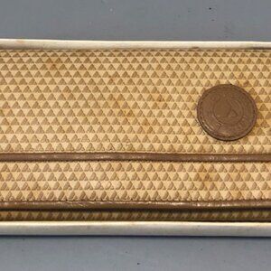 VINTAGE NEW WITH TAGS LIZ CLAIBORNE CHECKBOOK WALLET